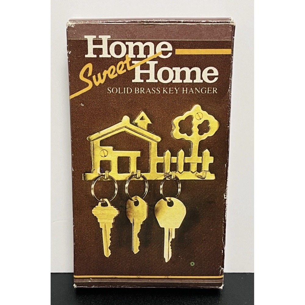 Home Sweet Home VTG Solid Brass Key Hanger 4 Hooks House & Yard  NOS 1970's